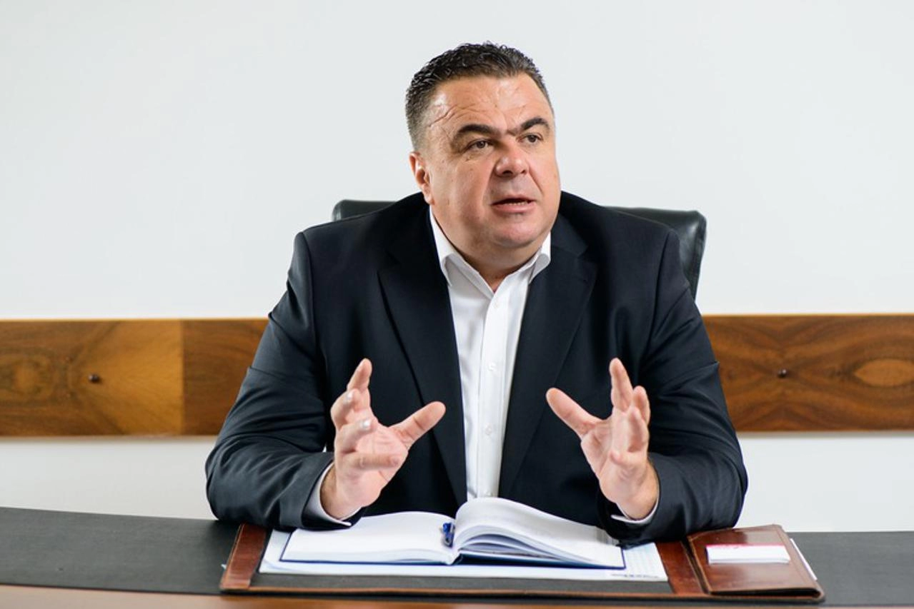 U kući bivšeg ministra unutarnjih poslova ZHŽ-a pronađeno oružje bez dozvole